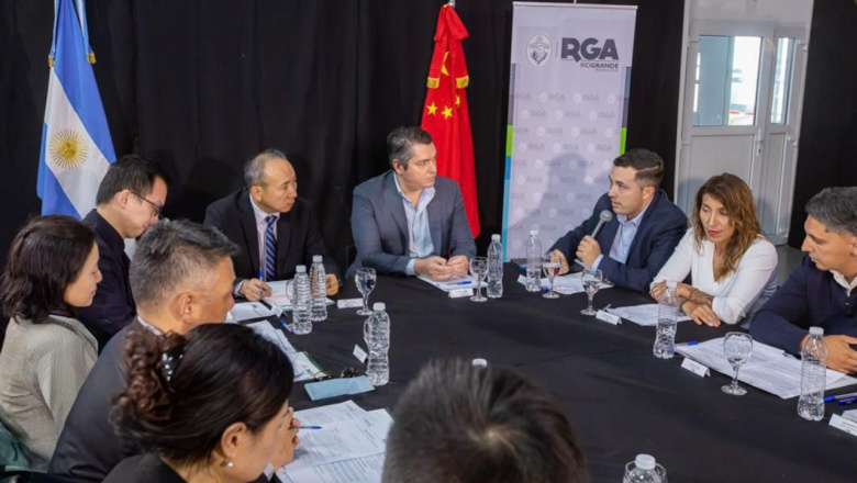 Visita de embajador de China: Expusieron la política de innovación y modernización para consolidar a Río Grande como una ciudad tecnológica y del conocimiento