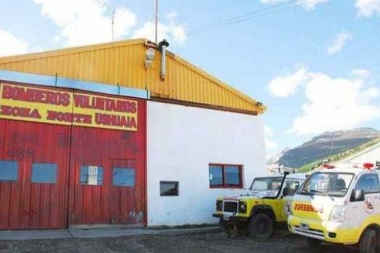 Comían un asado y les explotó una garrafa