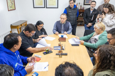 Municipio y gremios acordaron una nueva recomposiciín salarial para los trabajadores