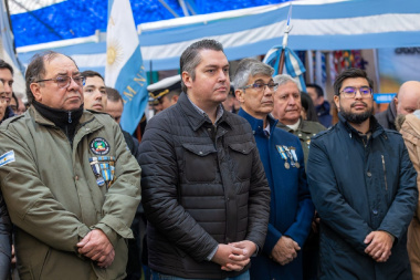 "Esta carpa es un faro malvinizador desde hace más de 30 años y lo van a seguir siendo"