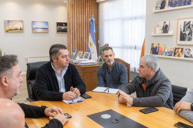 Martín Perez:  “Río Grande no puede ser indiferente frente a la explotación de los recursos naturales argentinos en el Atlántico Sur”